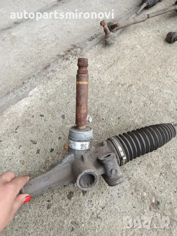 Рейка Авенсис Т27 , снимка 2 - Части - 49614696