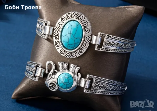 Винтидж Гривна с Вдъхновение от Тюркоаз - Цинкова Сплав, Универсална и Стилна за Ежедневно Облекло 