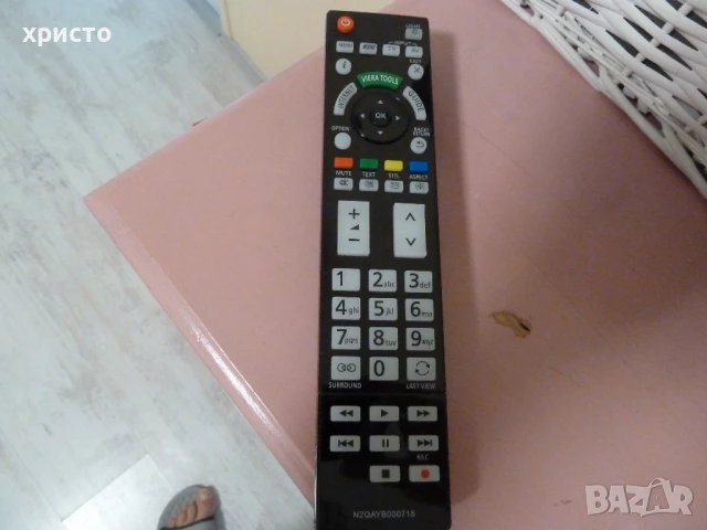 телевизор Panasonic TX-L42DT50, снимка 3 - Телевизори - 51064312