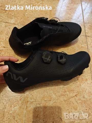 Вело обувки за клипс с подарък - автомати. Northwave 44 (285mm) Rabel 3