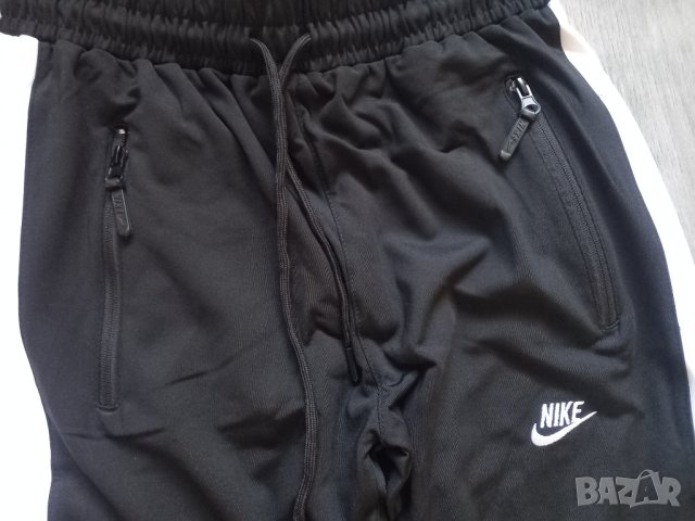 Nike - спортен екип М /Л, снимка 5 - Спортни дрехи, екипи - 43956656
