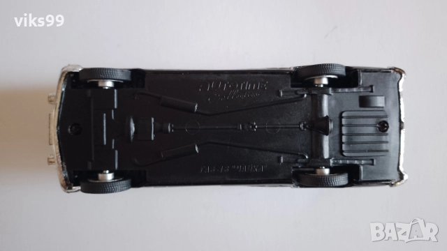 ГАЗ-13 "Чайка" Госбезопасность СССР Autotime 1:43, снимка 8 - Колекции - 52443440