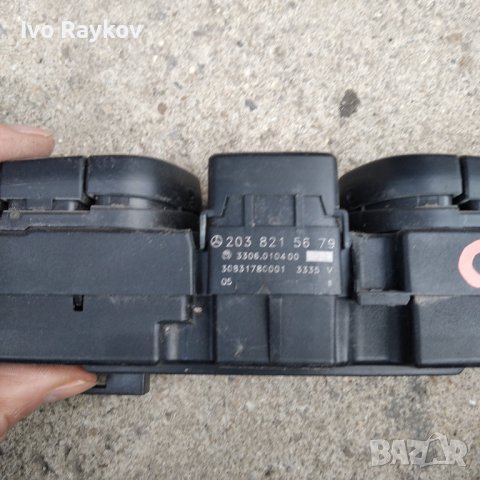 Панел бутони Mercedes W203 W209 2038215679, снимка 2 - Части - 43732092