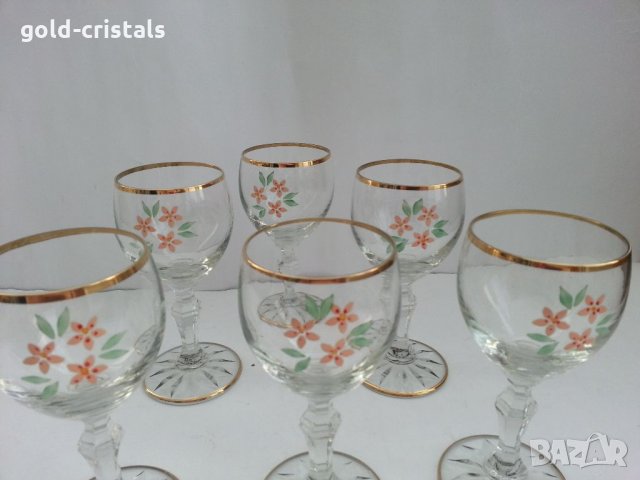  кристални чаши на столче, снимка 2 - Антикварни и старинни предмети - 33117406