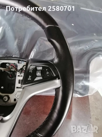 Продавам оригинален кожен мулти волан за Шавролет Трак 2011г , снимка 3 - Аксесоари и консумативи - 52636567