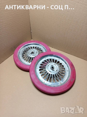 Комплект Стари Колела От Старо Детско Колело., снимка 4 - Антикварни и старинни предмети - 51184874