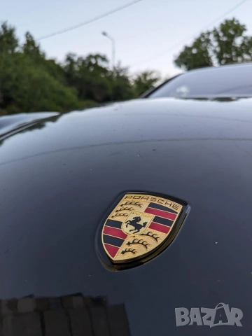 Емблема за Porsche / Порше емблеми / Porsche емблеми за преден капак, снимка 3 - Аксесоари и консумативи - 53338479