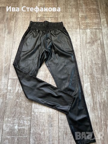Нов кожен елегантен панталон XS /S размер с ластик на талията висока талия , снимка 3 - Панталони - 44051043