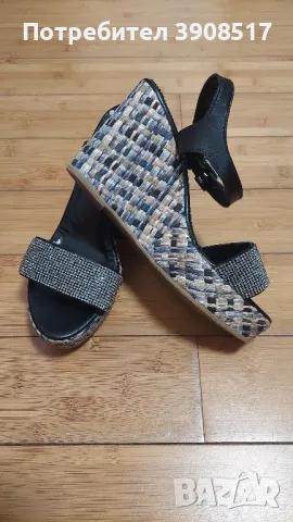 дамски сандали на платформа, снимка 2 - Дамски обувки на ток - 48179254