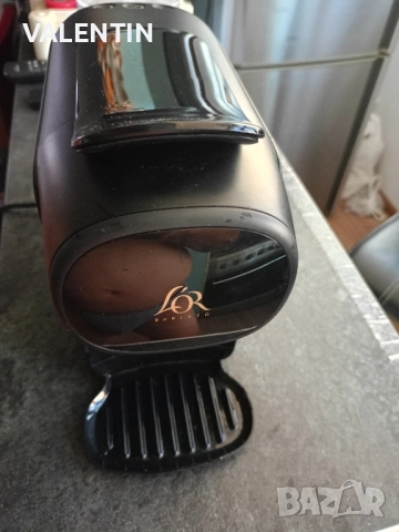 Кафемашина Nespresso 