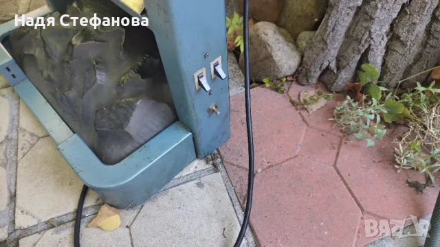 Ретро отоплителна печка, ЕЛЕКТРОКАМИН УГОЛЕК, 1250w, 1973 г, имитация огън, снимка 9 - Антикварни и старинни предмети - 47417669