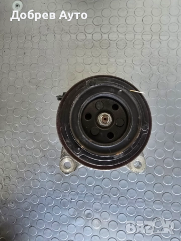 Компресор за климатик за BMW 740D G11 , снимка 3 - Части - 52283134