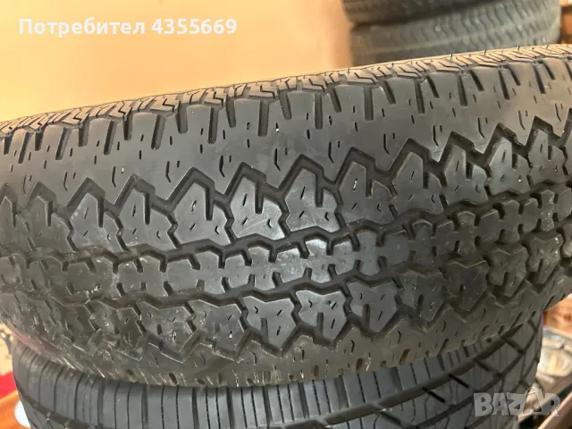 2 бр. гуми с бял кант.