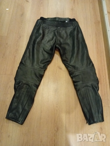 Мото панталон ест. кожа , снимка 2 - Панталони - 52742637
