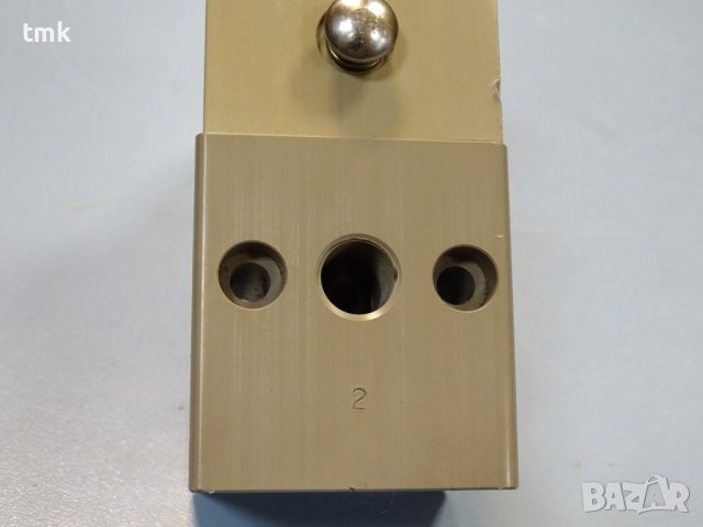 пневматичен разпределител E.SEITZ-WETZIKON 213 1/4 220V, снимка 5 - Резервни части за машини - 37699861