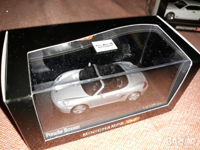 Porsche 1.64 Minichamps, снимка 2 - Колекции - 34711001