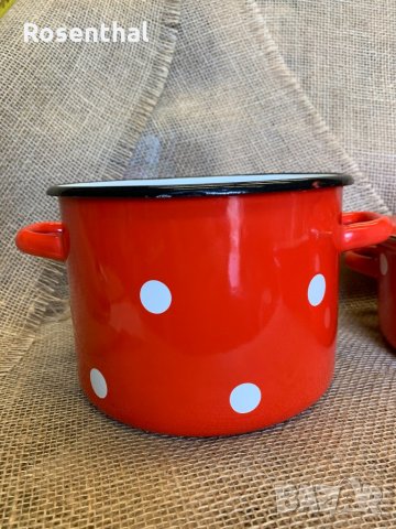 Стара малка емайлирана тенджерка , снимка 1