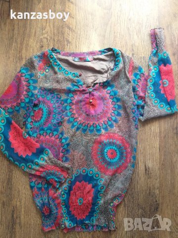 Desigual  - страхотна дамска риза, снимка 5 - Ризи - 33501004