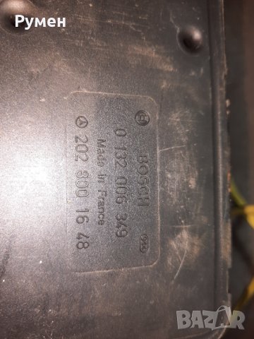 Вакуум помпа централно заключване w202 2028001648, снимка 2 - Части - 33420582