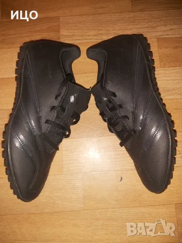 Футболни обувки за изкуствен терен Adidas, снимка 4 - Футбол - 48722181