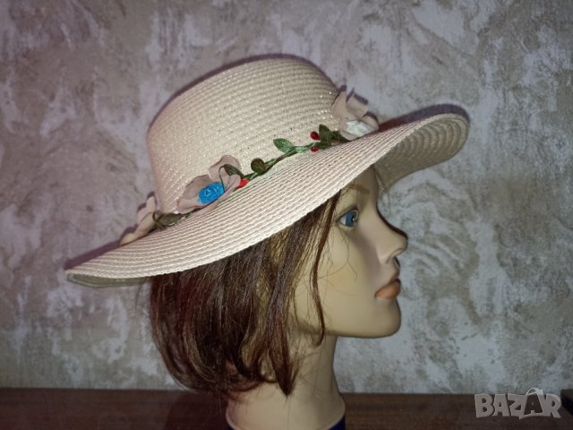 Плажна шапка с периферия/ капела с цветчета, снимка 3 - Шапки - 37435481