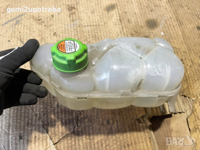 Разшерително Казанче 17930-74S00 SUZUKI SX4 S-Cross 1.4 DITC HYBRID ALLGRIP 6AT, снимка 2 - Части - 52325528