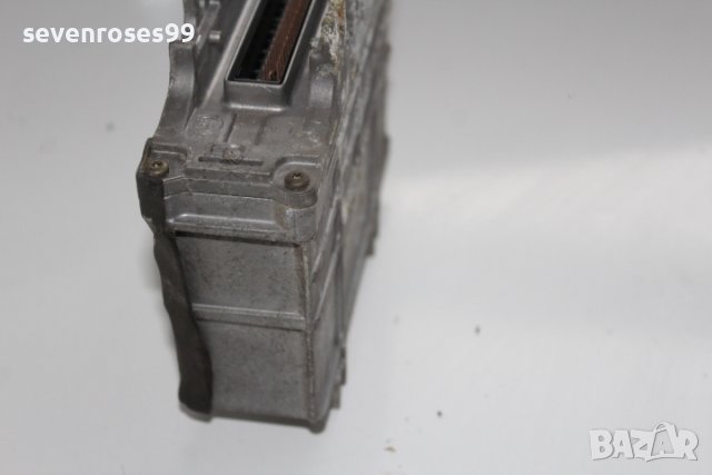 Компютър двигател VW Фолксваген 1.0i # 0 261 203 931/932 030 906 027 E 29.09.97 26SA4563 1763 0472, снимка 4 - Части - 39437428