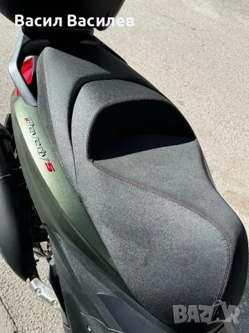 Скутер Piaggio Beverly S 300, снимка 11 - Мотоциклети и мототехника - 47690642