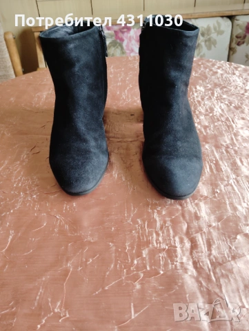 Дамски черни боти естествен велур /обърната кожа Geox 39 номер, снимка 2 - Дамски боти - 53415701