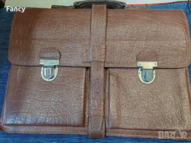 Страхотна кожена чанта , снимка 2 - Чанти - 49364074