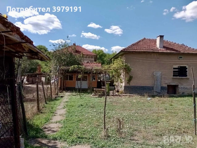 Къща в Петревене, снимка 8 - Къщи - 52572953