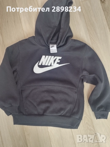 Суичър, снимка 2 - Детски анцузи и суичери - 52922864