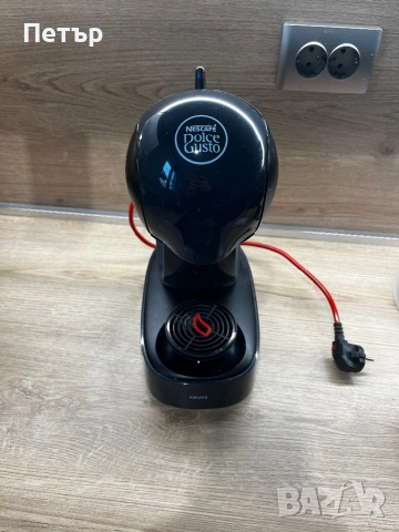 Неработеща машина krups Dolce gusto за части