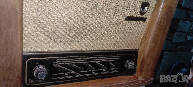 Лампово Радио Родина, снимка 2 - Радиокасетофони, транзистори - 53358424
