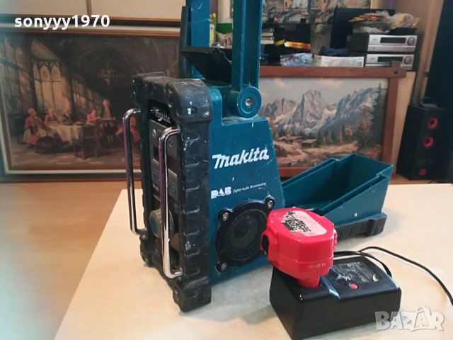 makita profi radio-с батерия/зарядно-внос англия 1804210922, снимка 3 - Ресийвъри, усилватели, смесителни пултове - 32588958
