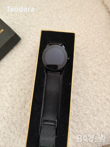 Смарт часовник, снимка 3 - Смарт часовници - 53522871