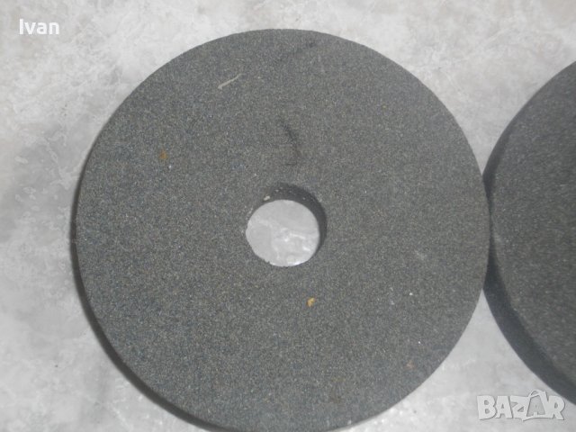 Камък За Шмиргел-Нов ф100мм-Български-ф150мм-ф125мм-Немски-Сив/Червен, снимка 11 - Други инструменти - 36589128