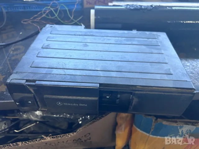 CD Changer A0028207989 mercedes S class w220