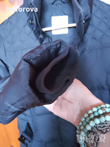 Черно дамско пухено яке ESPRIT, снимка 4 - Якета - 44863706