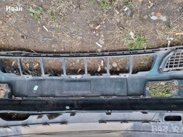 предна и задна брония VW Golf 3, снимка 8 - Части - 52404278