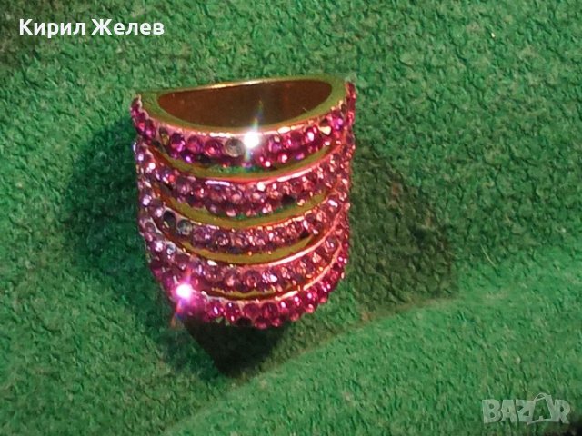 ПОЗЛАТЕН МЕДЕН АЖУРЕН МОДЕН АРТ ПРЪСТЕН с РОЗОВИ КРИСТАЛЧЕТА 5464, снимка 3 - Пръстени - 37510248