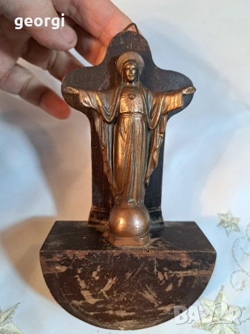 бронзова статуетка Исус Христос с дървен пиедестал 32/3, снимка 3 - Декорация за дома - 53123667