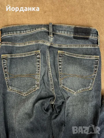 3 чифта мъжки дънки Hollister и SMOG, снимка 10 - Дънки - 48467861