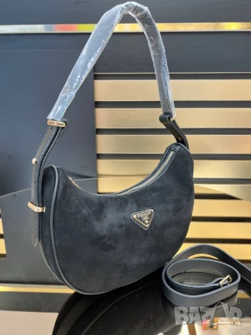 чанти prada , снимка 2 - Чанти - 50684265