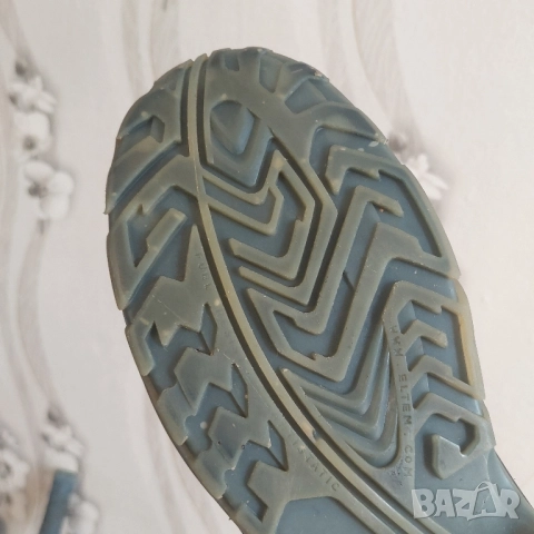 Предпазни работни обувки ELTEN GRANT Red Mid ESD S2 номер 45, снимка 10 - Други - 51893809