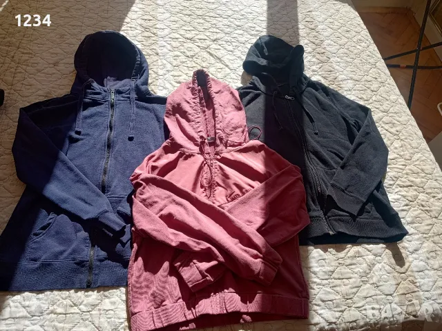 три броя ватирани суичъри , снимка 2 - Суичъри - 47878757