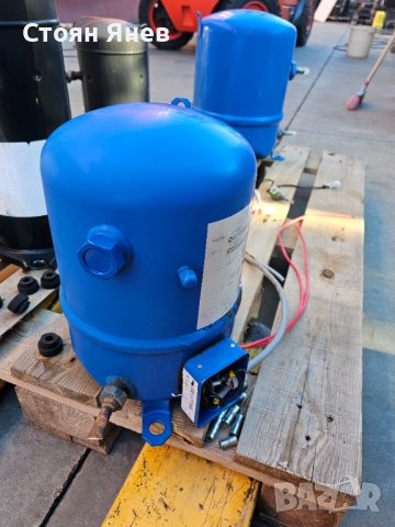 Хладилен компресор Danfoss Maneurop MT40JH4E