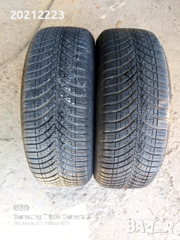 2 броя зимни гуми Goodyear 215/60/17, снимка 2 - Гуми и джанти - 51732203