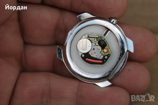 Унисекс часовник ''Beneton'' , снимка 6 - Други - 50728403