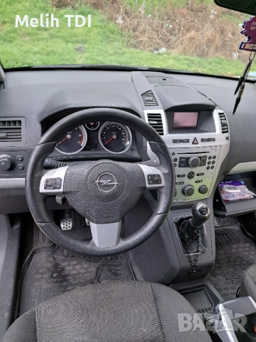 Опел зафира , снимка 11 - Автомобили и джипове - 52503054